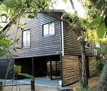 Isinkwe Backpackers Bushcamp Hotell Hluhluwe Exteriör bild